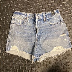 NWT Abercrombie denim shorts size 10